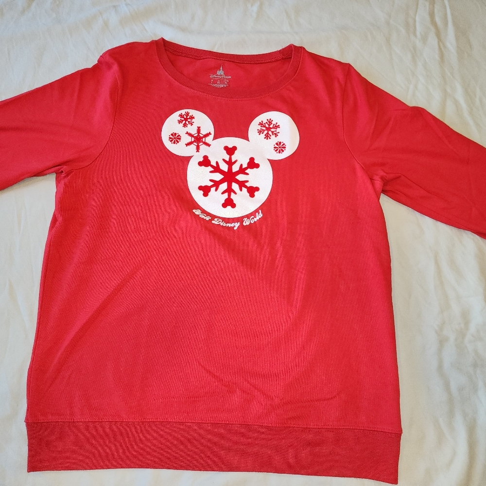 Disney Christmas sweatshirt Walt Disney World Large